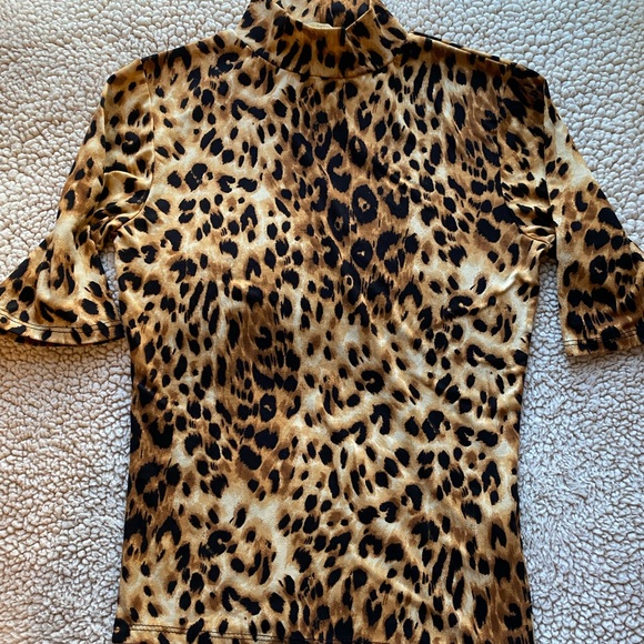 NWOT Olivia Rae-  Cheetah Crop Top, SIZE: XS - Picture 1 of 3